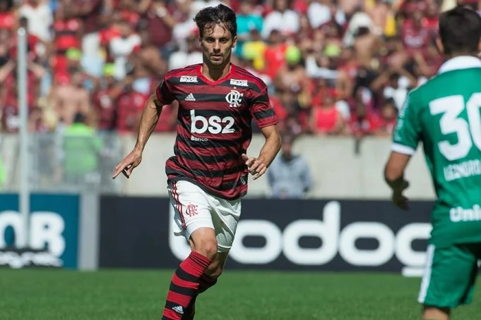 Voltou dormindo? Flamengo sofre 30% dos gols no Brasileirão nos minutos iniciais do segundo tempo