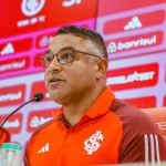 Alan Patrick, Bruno Henrique, Thiago Maia, Wesley, Victor Gabriel, Aguirre, Anthoni, Bernabei, Ferna...