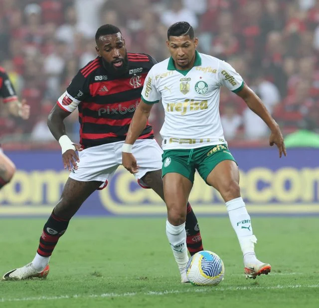 Roni durante o jogo entre Flamengo x Palmeiras pela Copa do Brasil 2024 no Maracanã