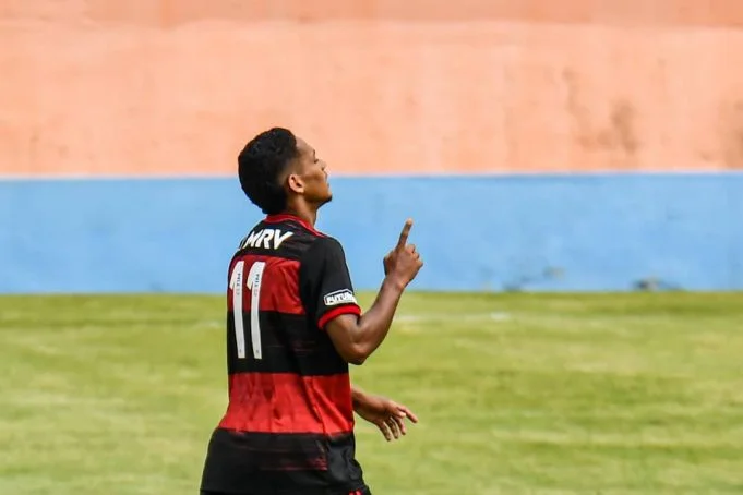 Flamengo vence o Nova Iguaçu no retorno da Taça Guanabara sub-20