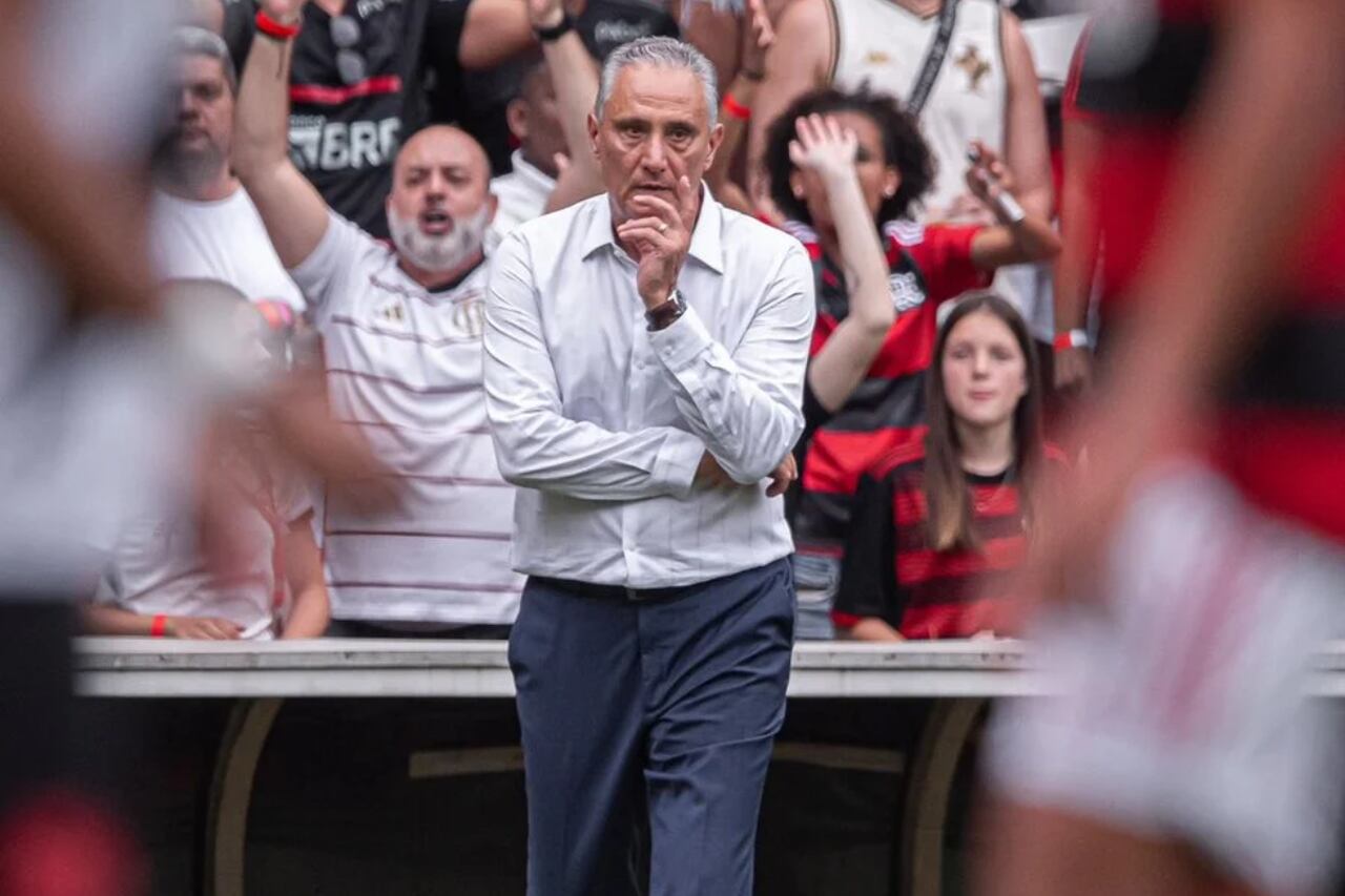 Tite negocia com novo clube e pede “pacote” de jogadores do Flamengo, diz jornalista Adenor Bachi, o Tite