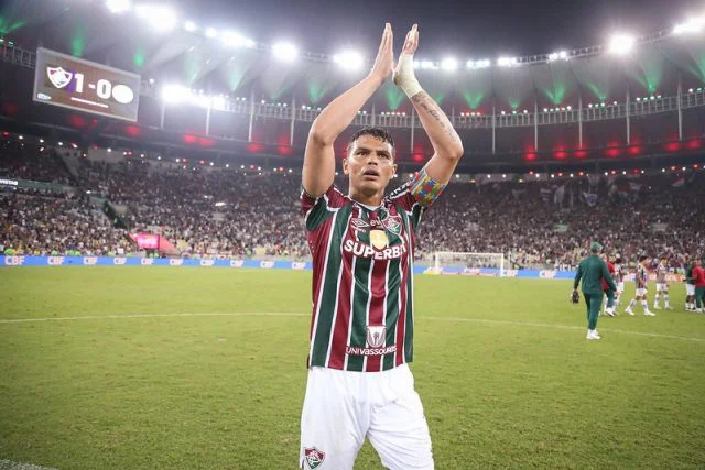 Thiago Silva com a camisa do Fluminense em Fluminense x Palmeiras pelo Brasileirão 2024