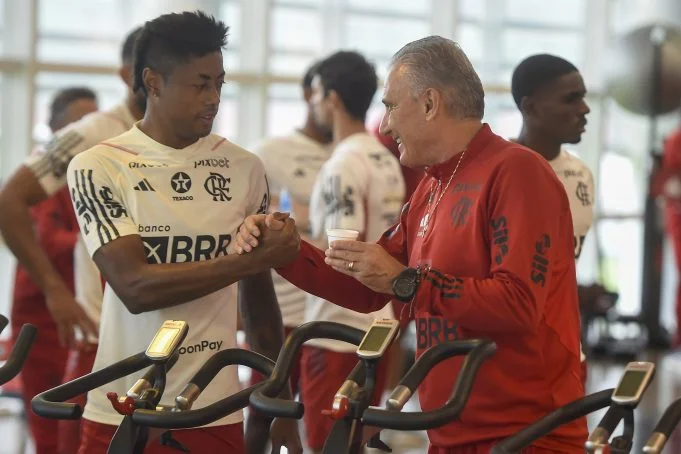Bruno Henrique aceita a proposta do Flamengo