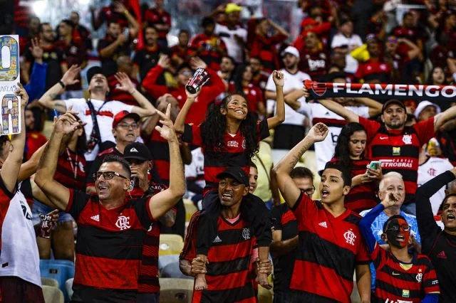 Torcedores do Flamengo antes do jogo contra o Atlético-MG pela Copa do Brasil