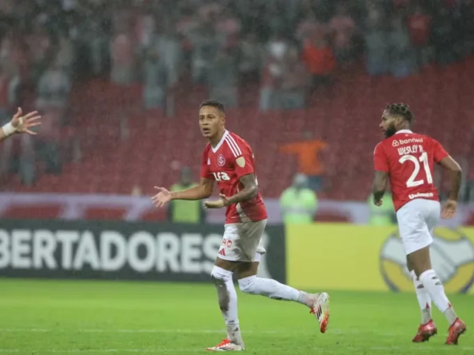 Internacional: atualização na situação de Vitinho, que está em reta final de contrato