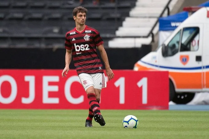 Rodrigo Caio e mais quem? Flamengo ainda busca dupla de zaga ideal