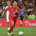 A declaração de Zico sobre renovação do Flamengo com Filipe Luís