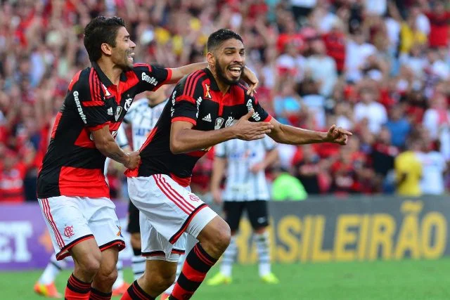 Flamengo RJ e Corinthians SP.