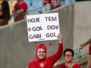 Vídeo: Fluminense deixa a rivalidade de lado e apoia torcedor icônico do Flamengo que vive drama familiar