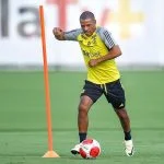Filipe Luís é sincero ao falar sobre De la Cruz, do Flamengo