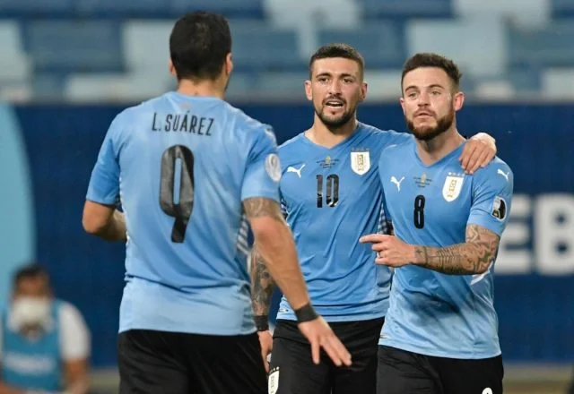Luis Suárez, Giorgian De Arrascaeta e Nahitan Nández