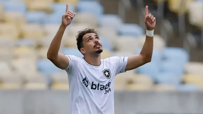 Clube do México manifesta interesse em jogador do Botafogo