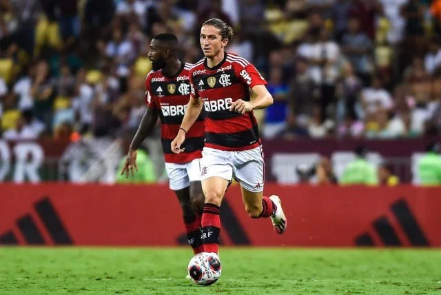 filipe-luis-flamengo-fluminense-campeonato-carioca
