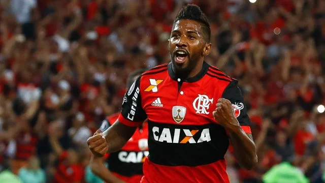 Flamengo v Universidad Catolica - Copa Bridgestone Libertadores 2017