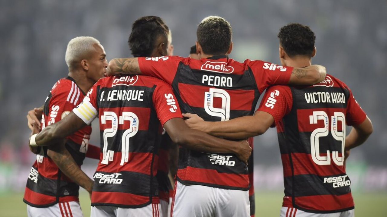John Textor revela que quer levar Wesley, do Flamengo, ao Crystal